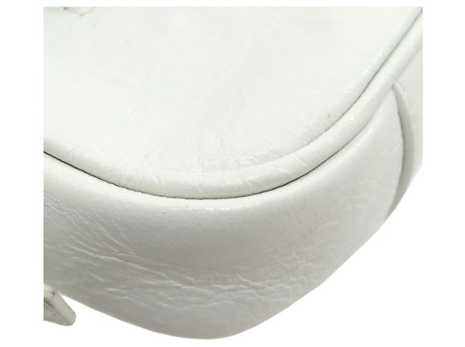 Borsa a tracolla Louis Vuitton Le Cagole Bianco - vista 17