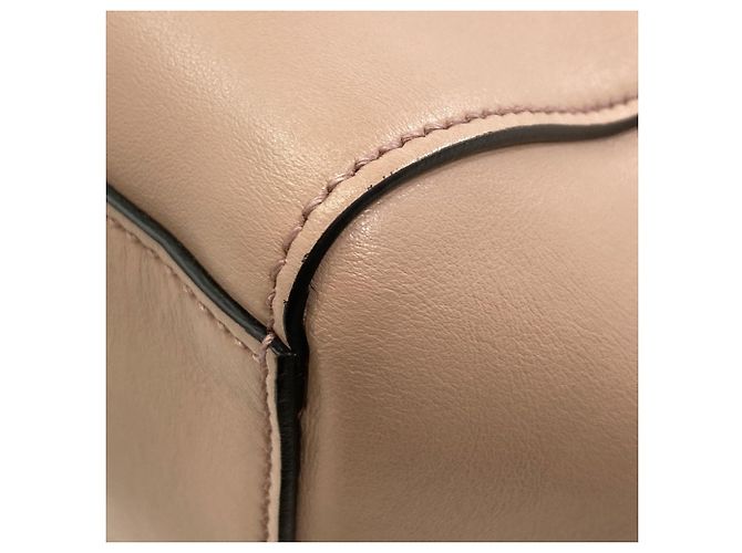 Sac cabas 2-en-1 en cuir Miu Miu - vue 26