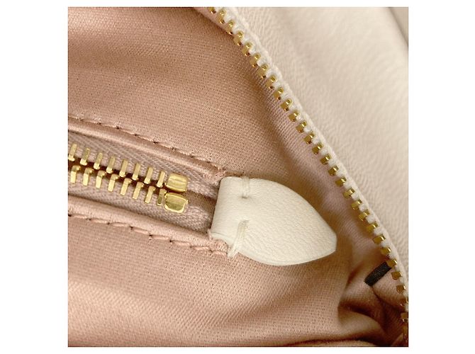Borsa Miu Miu con design a nodo - vista 9