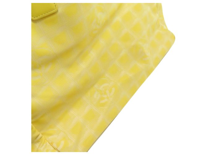 Borsa Tote Chanel New Travel Line MM Giallo - vista 11