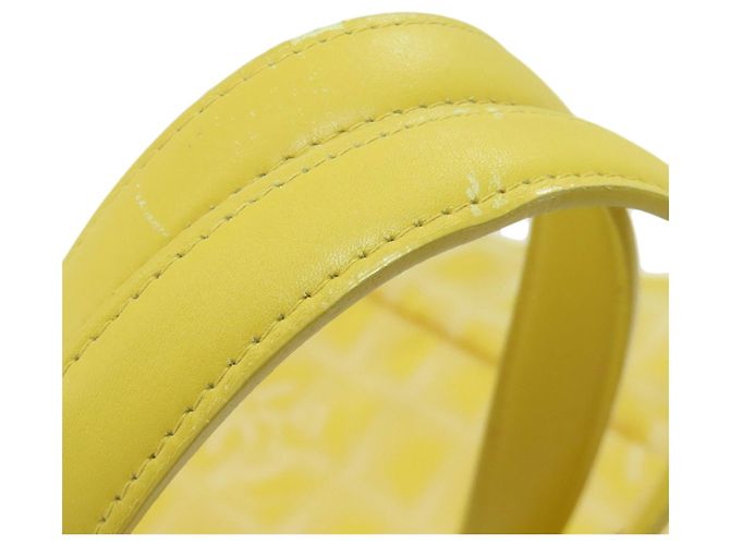 Borsa Tote Chanel New Travel Line MM Giallo - vista 16