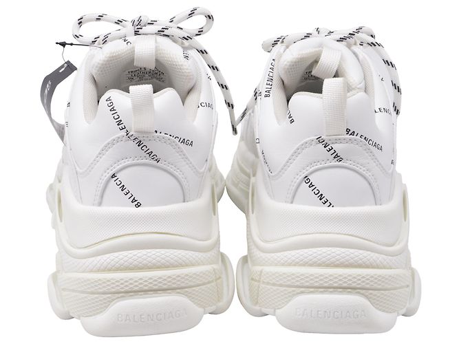 Baskets Balenciaga Triple S All Over Logo en polyuréthane blanc Écru - vue 5