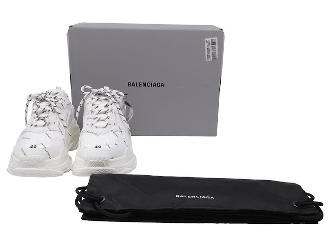Baskets Balenciaga Triple S All Over Logo en polyuréthane blanc Écru - vue 6