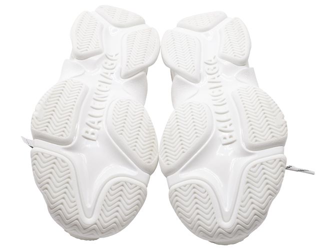 Baskets Balenciaga Triple S All Over Logo en polyuréthane blanc Écru - vue 7