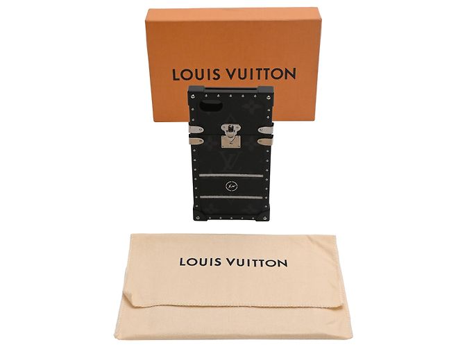 Twist Custodia Louis Vuitton x Fragment Monogram Eye Trunk per iPhone 7+ in Tela Cerata Nera Nero - vista 9