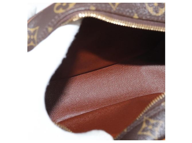 Louis Vuitton Blois Monogram Canvas Marrone - view 5