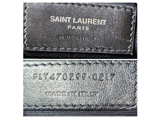 Yves Saint Laurent Saint Laurent Lou Small Camera Bag Preto - vista 2