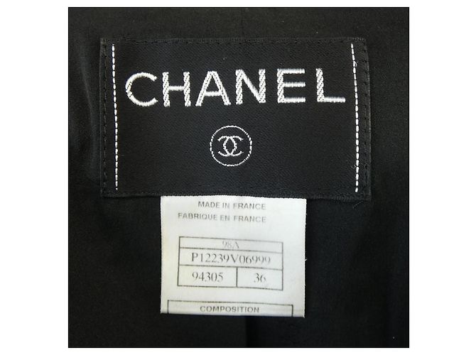 Chanel P12239V06999 98A Chaqueta sin cuello Negro - vista 4