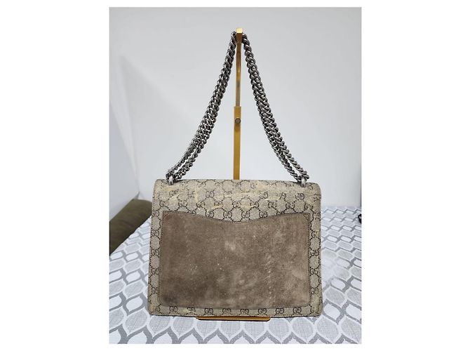 Gucci Dionysus Medium GG Supreme Monogram Borsa a tracolla Beige/Marrone - vista 3