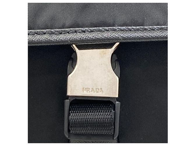 Borsa a tracolla in nylon nero Prada - vista 10