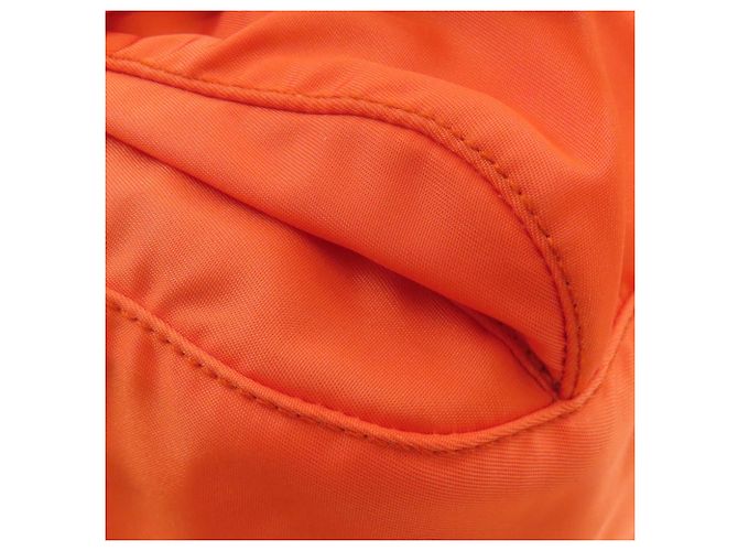 Borsa a tracolla Prada Logo in nylon arancione - vista 24