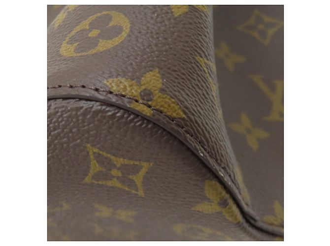 Néonoé Borsa Louis Vuitton M46581 Neo Noe BB Monogramma - vista 17