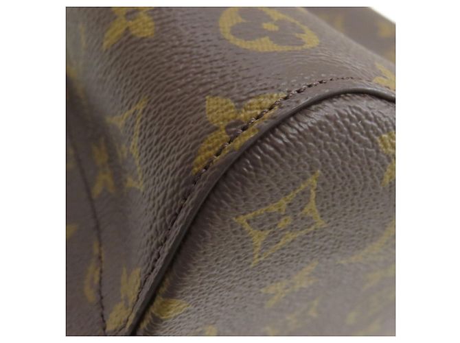 Néonoé Borsa Louis Vuitton M46581 Neo Noe BB Monogramma - vista 18