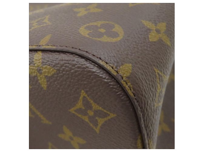 Néonoé Borsa Louis Vuitton M46581 Neo Noe BB Monogramma - vista 19