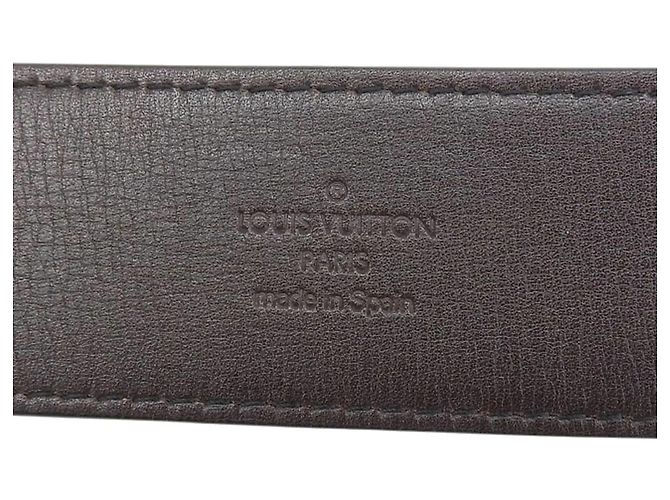 Cintura in pelle Louis Vuitton Utah Ceinture Initials M6902 da uomo Marrone scuro - vista 7
