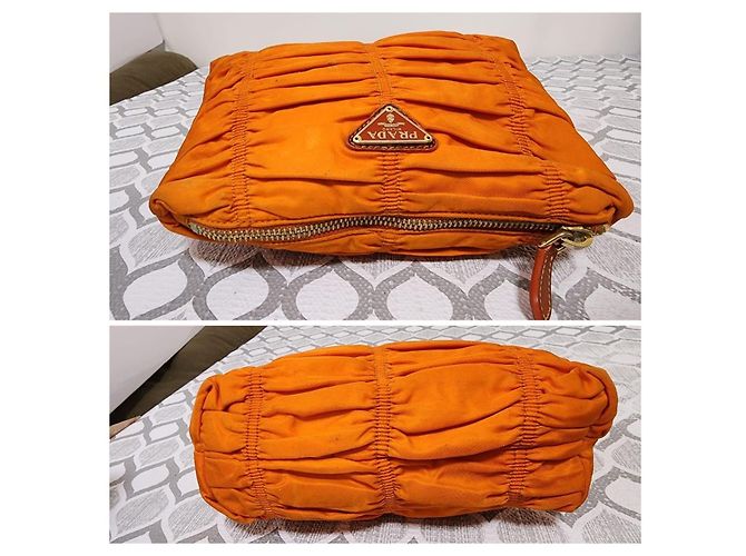 Prada Tessuto Gaufre Clutch in Nylon Arancione - vista 6