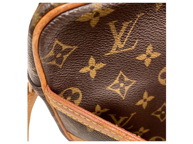 Borsa a Spalla Louis Vuitton Trocadero PM Monogramma - vista 10