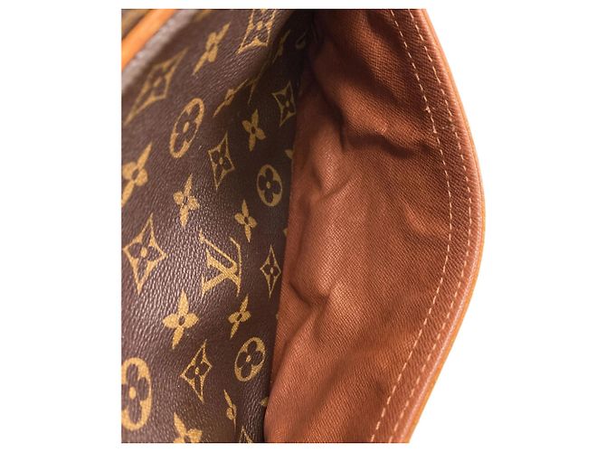 Borsa a Spalla Louis Vuitton Trocadero PM Monogramma - vista 11
