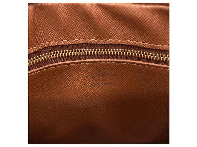 Borsa a Spalla Louis Vuitton Trocadero PM Monogramma - vista 6