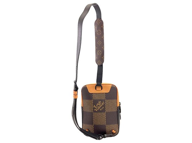 Louis Vuitton N40379 Amazon Sling Bag Monogramma - vista 2