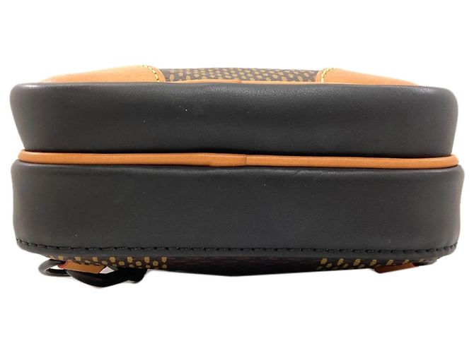 Louis Vuitton N40379 Amazon Sling Bag Monogramma - vista 4