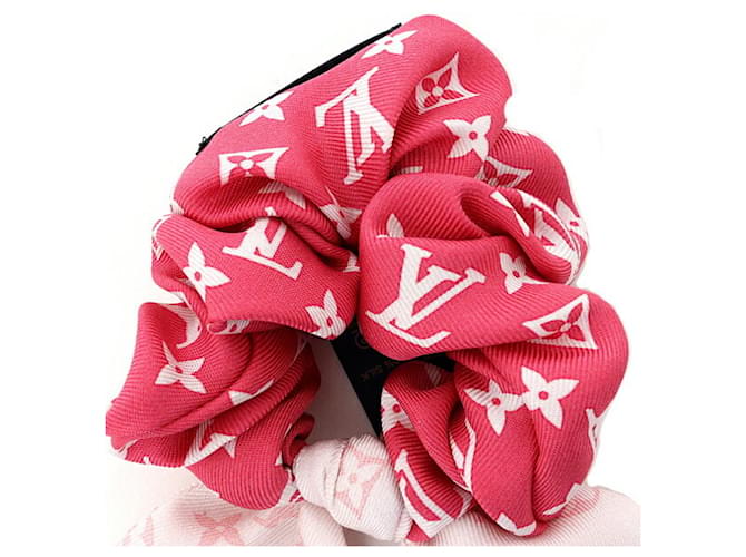 Scrunchie in seta rosa Louis Vuitton - vista 6