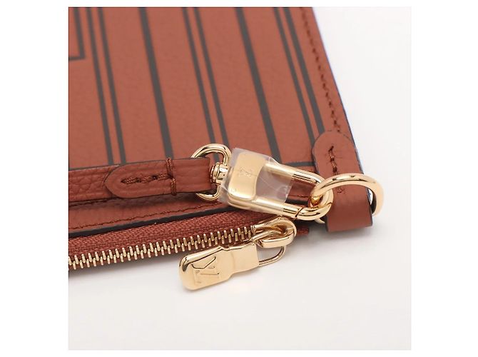 Louis Vuitton Neverfull Pochette Limited Edition Garden Monogram Canvas Large Marrone - vista 5