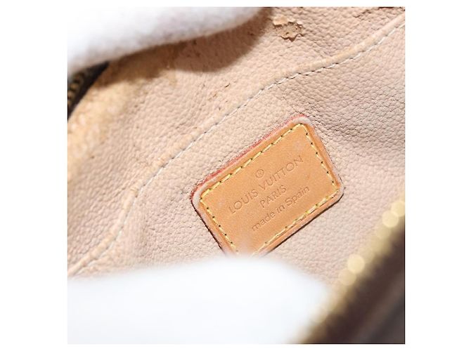 LOUIS VUITTON Monogram Pochette Cosmetic PM Pochette M43998 LV Auth ki6636 Monogramma - vista 17