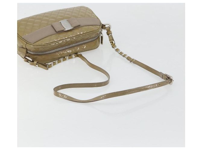 Borsa Salvatore Ferragamo Vala Chain in pelle vernice Silver Beige Auth 179215A Argento - vista 7
