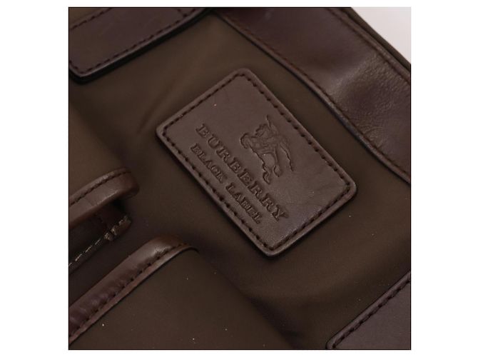 Borsa Tote BURBERRY in nylon 2way Marrone Auth 176648A - vue 18