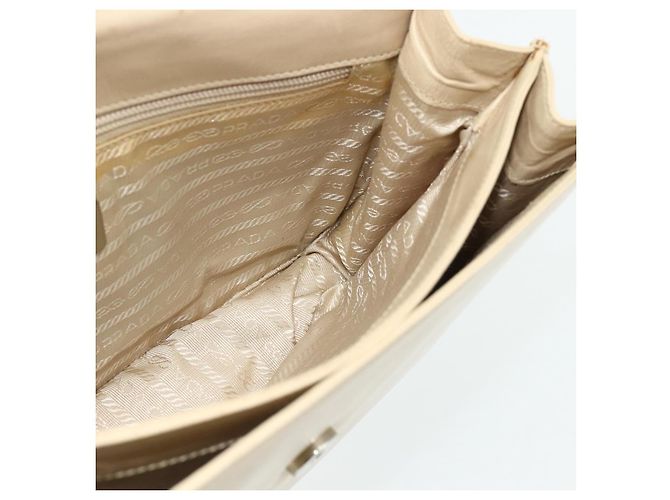 Borsa a Spalla con Catena PRADA in Pelle Beige Argento Auth 180139 - vista 18