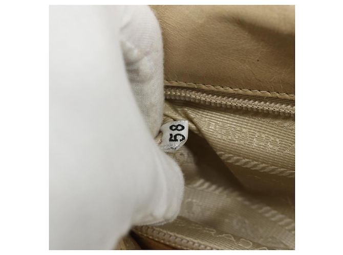 Borsa a Spalla con Catena PRADA in Pelle Beige Argento Auth 180139 - vista 23