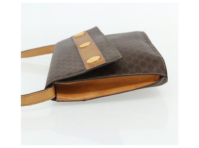 Céline CELINE Borsa a Spalla Macadam Canvas Medallion PVC Pelle Marrone Oro Auth ep14618 D'oro - vista 3