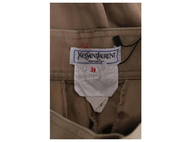 Yves Saint Laurent Bermudas bege - vista 5