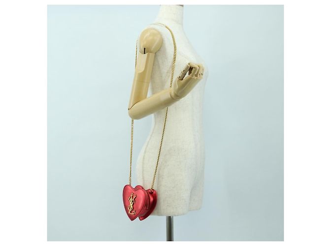 Borsa a Spalla SAINT LAURENT Love Heart Chain in Pelle Rossa e Oro Auth 179049V Rosso D'oro - vista 22