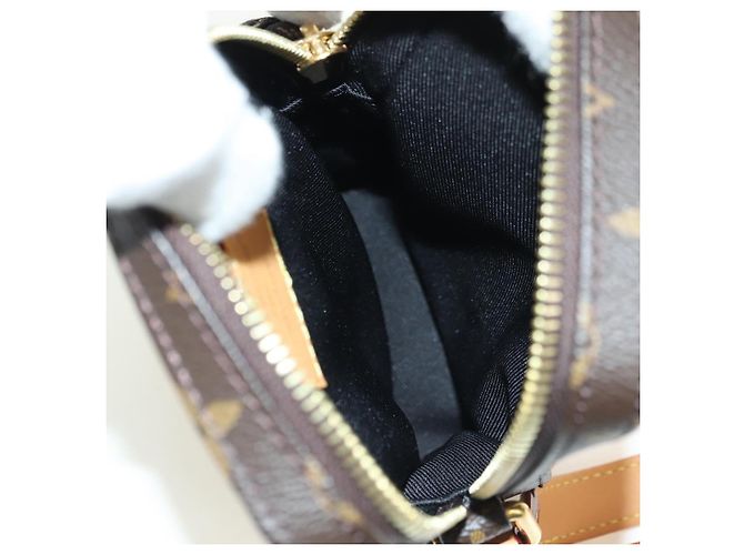 LOUIS VUITTON Monogram Music Player Wearable Wallet Bag M14063 LV Auth 177363SAM Monogramma - vista 11