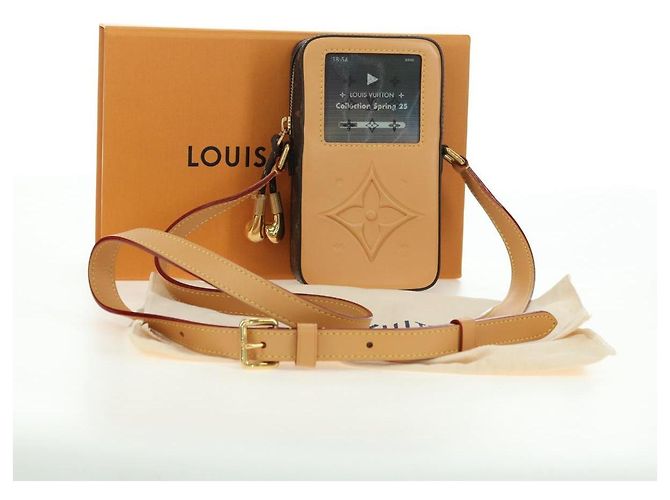 LOUIS VUITTON Monogram Music Player Wearable Wallet Bag M14063 LV Auth 177363SAM Monogramma - vista 12