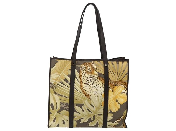 Borsa Tote Salvatore Ferragamo in nylon marrone e oro Auth 179217A D'oro - vista 13