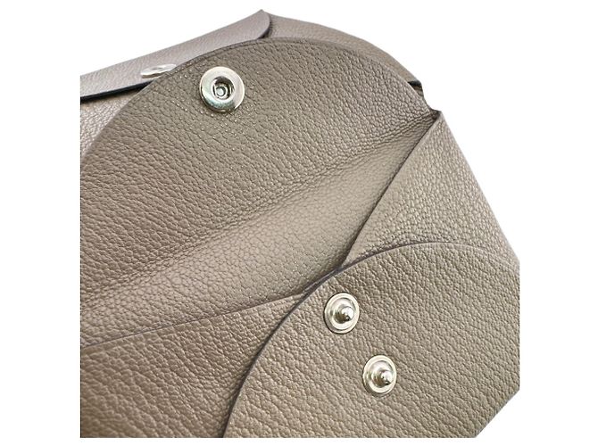 Hermès Monedero/Tarjetero HERMES Calvi Duo en Marrón Castaño Gris pardo - vista 9