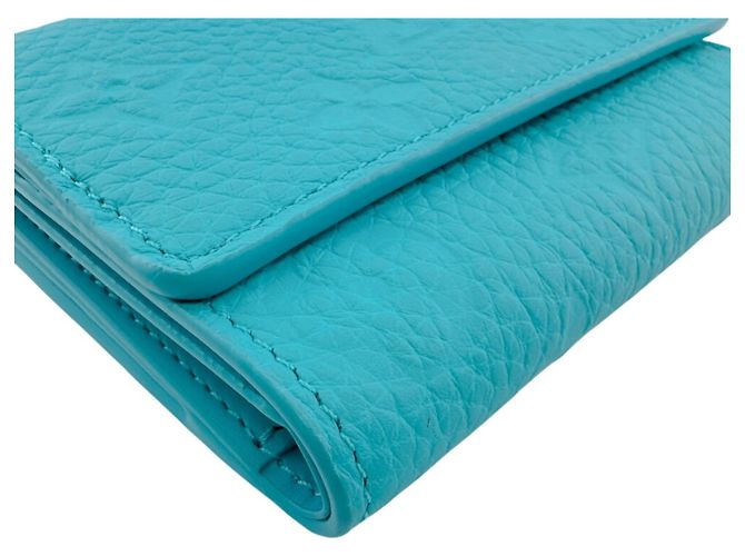 Cartera tríptico Louis Vuitton en azul - vista 3