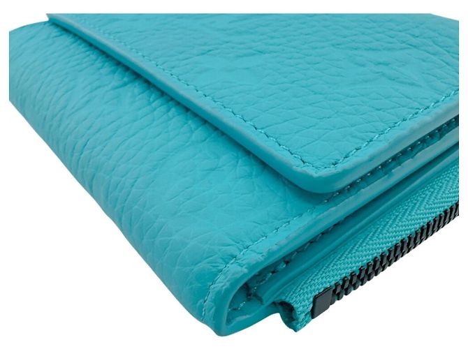 Cartera tríptico Louis Vuitton en azul - vista 4