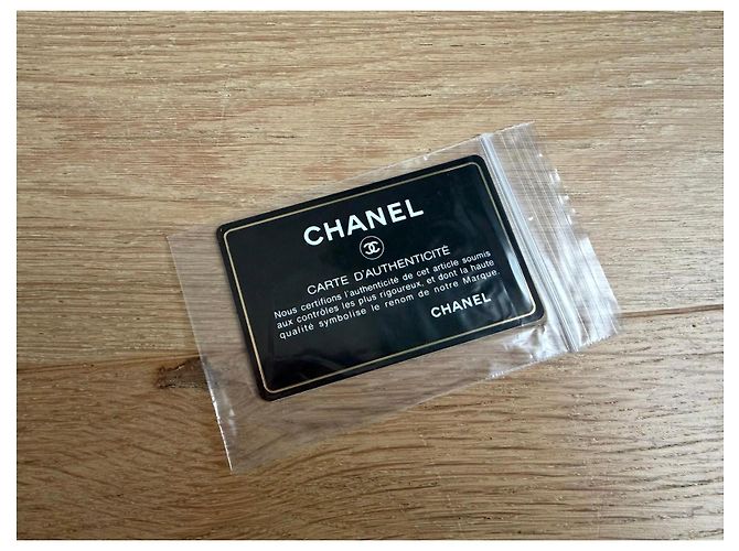 Borsa Chanel Classic Flap in pelle di agnello nera Nero - vista 6
