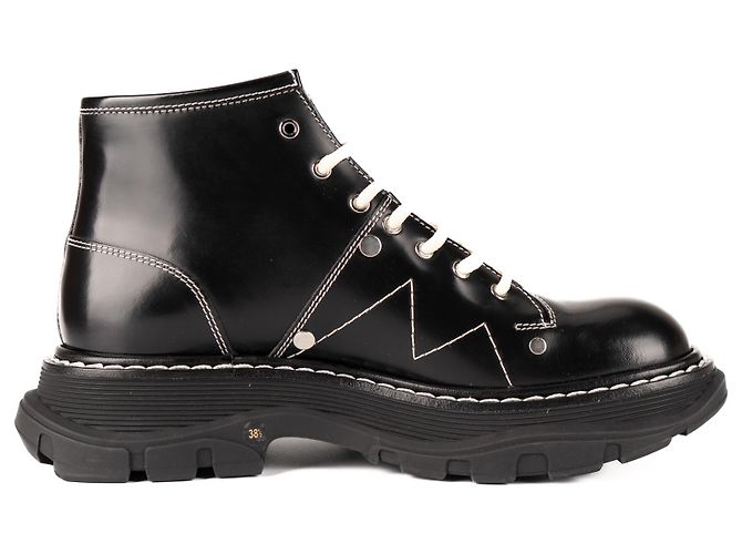 Stivaletti con lacci Alexander McQueen Tread Slick in pelle nera da donna EU 38.5 Nero - vista 4