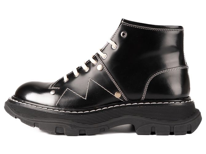 Stivaletti con lacci Alexander McQueen Tread Slick in pelle nera da donna EU 38.5 Nero - vista 5