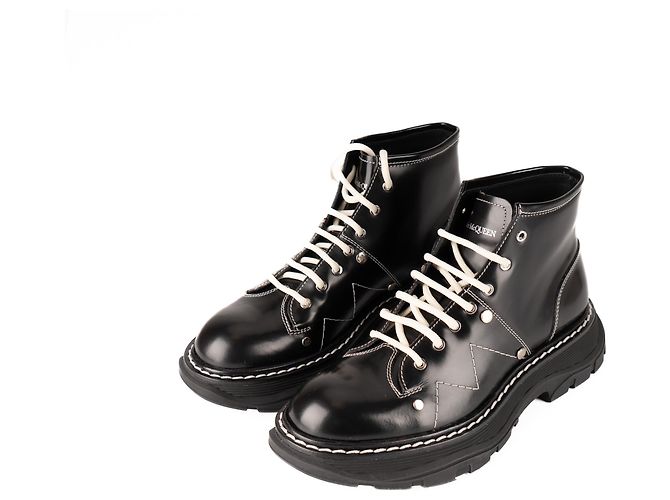 Stivaletti con lacci Alexander McQueen Tread Slick in pelle nera da donna EU 38.5 Nero - vista 9