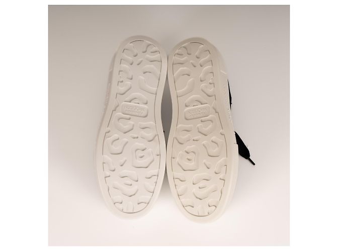 Alexander McQueen Deck Lace-Up Plimsoll Canvas Black White Mujer EU 36 Negro Blanco - vista 10