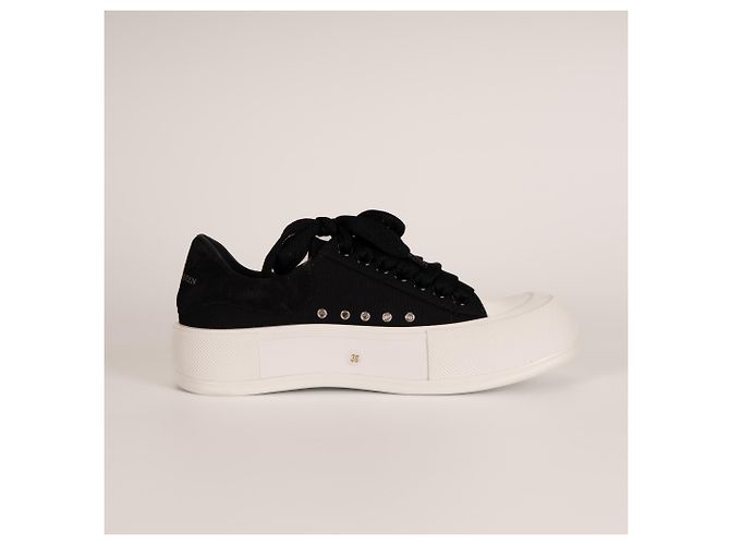 Alexander McQueen Deck Lace-Up Plimsoll Canvas Black White Mujer EU 36 Negro Blanco - vista 3