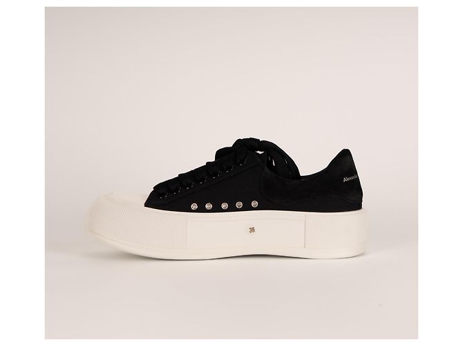 Alexander McQueen Deck Lace-Up Plimsoll Canvas Black White Mujer EU 36 Negro Blanco - vista 5