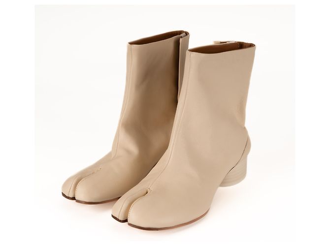 Maison Martin Margiela Botines Tabi Maison Margiela de piel beige para mujer EU 38.5 - vista 6