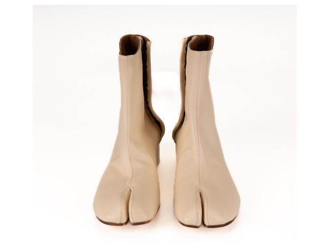 Maison Martin Margiela Botines Tabi Maison Margiela de piel beige para mujer EU 38.5 - vista 7